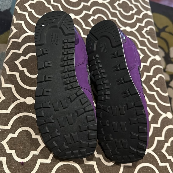 Good condition used New Balance 574 - Picture 7 of 8